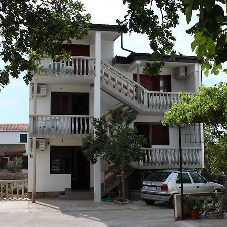 Apartments With A Parking Space Starigrad, Paklenica - 6618 Exterior foto