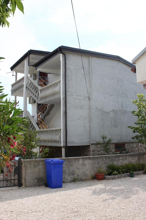 Apartments With A Parking Space Starigrad, Paklenica - 6618 Exterior foto
